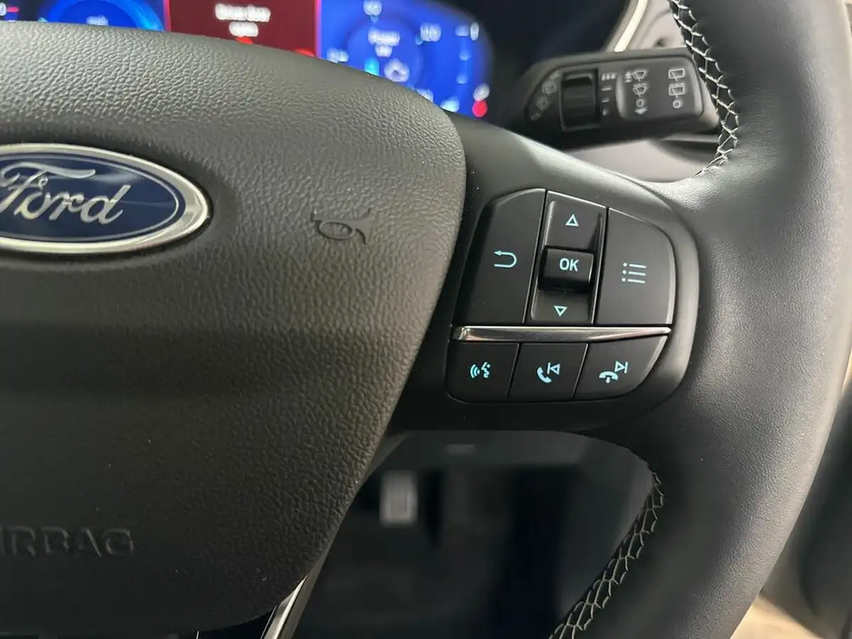 2024-ford-kuga-25t-vignale-225ps-phev-big-26