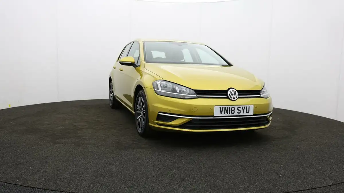 2018-volkswagen-golf-20tdi-se-nav-bmtss-hatchback-5d-dsg-big-42