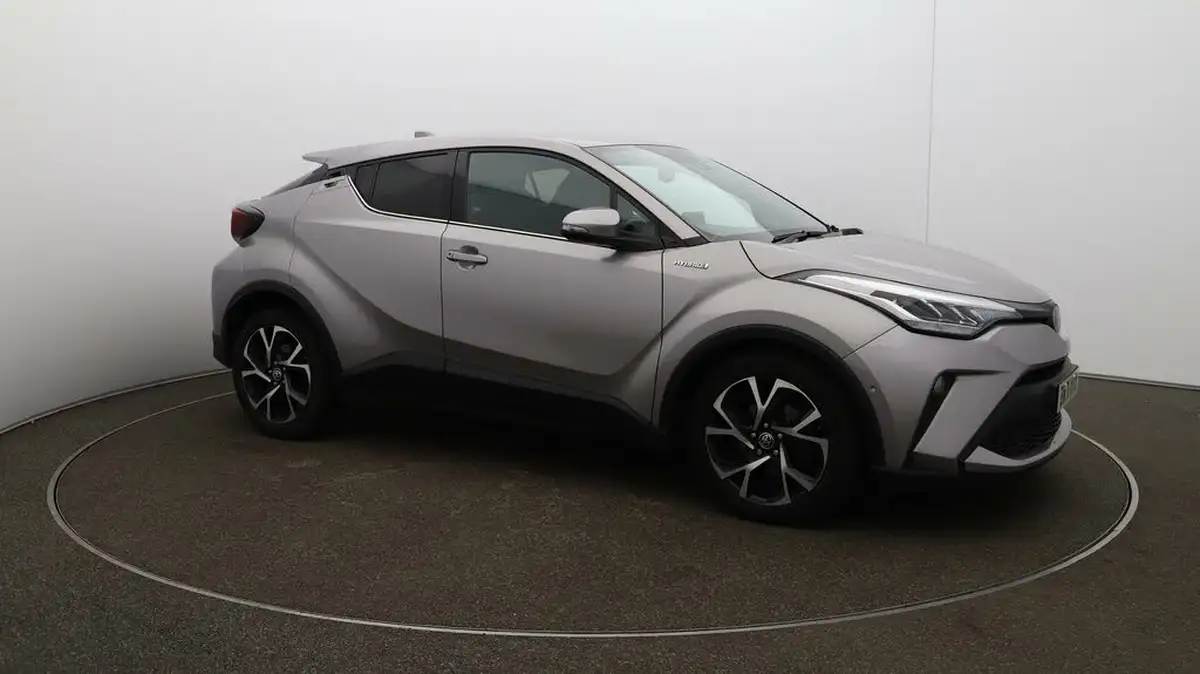 2022-toyota-c-hr-18-vvt-i-design-big-37