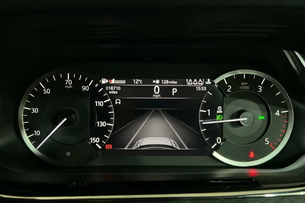2022-land-rover-range-rover-evoque-20-d200-r-dynamic-s-big-11