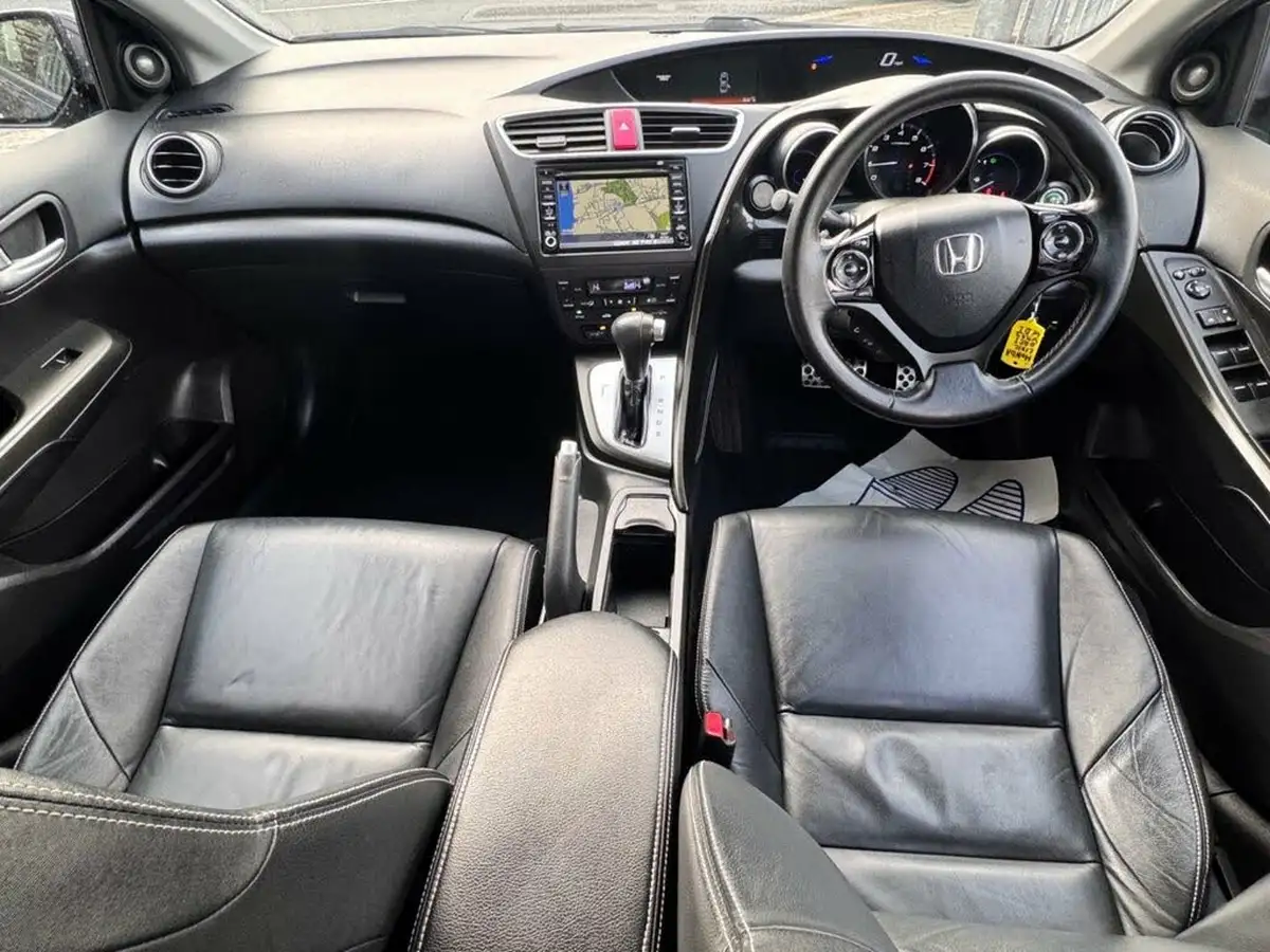 2014-honda-civic-18-sr-tourer-auto-big-8