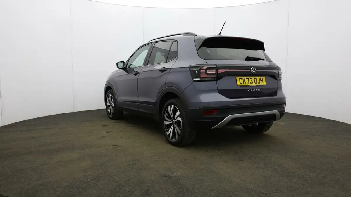 2023-volkswagen-t-cross-10-tsi-black-edition-110ps-big-34