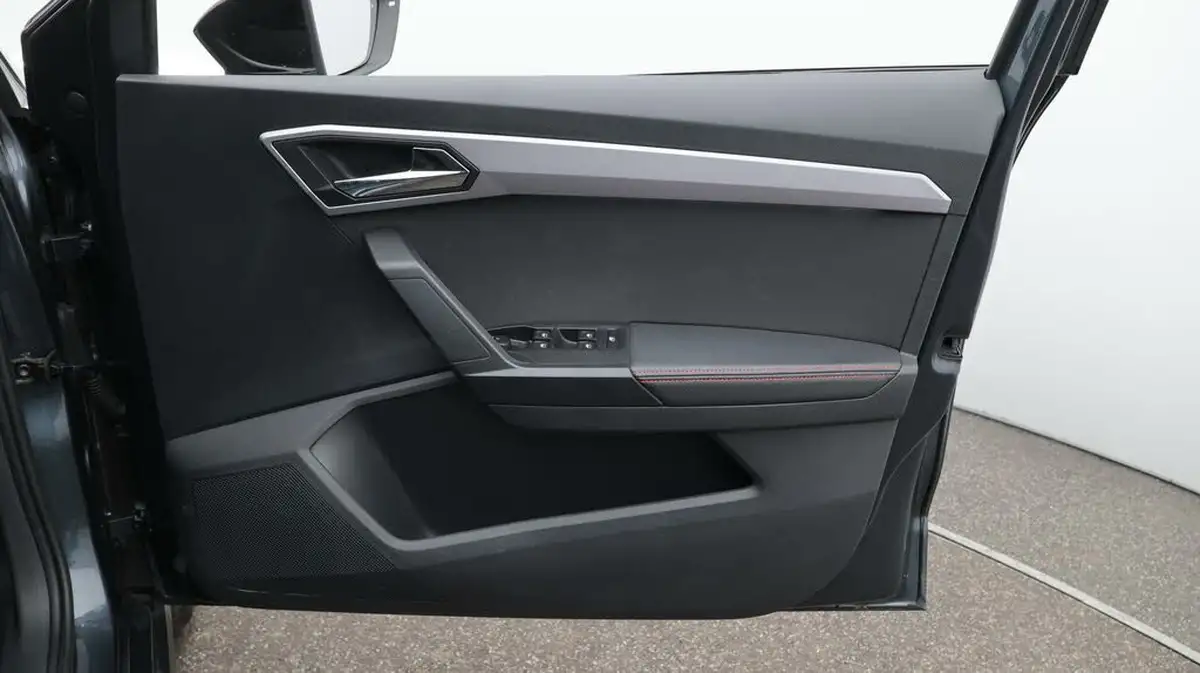2019-seat-arona-10-tsi-fr-big-15