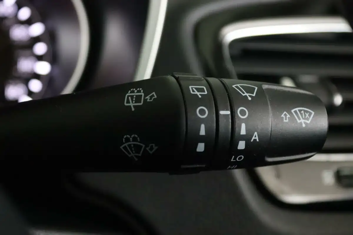 2020-jeep-compass-14-multiair-ii-limited-138bhp-big-19