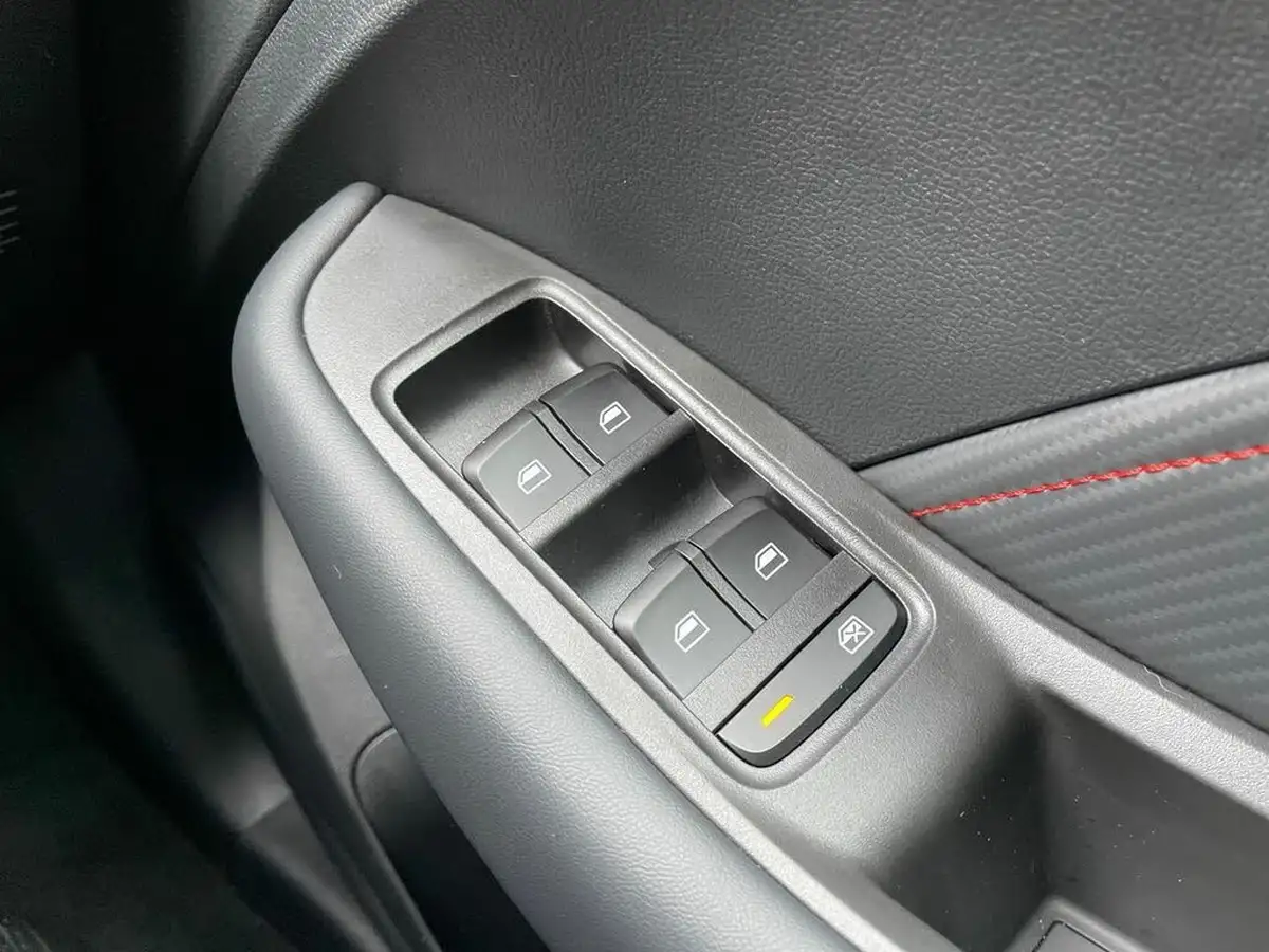 2024-mg-zs-suv-e-trophy-connect-ev-156ps-long-range-big-19