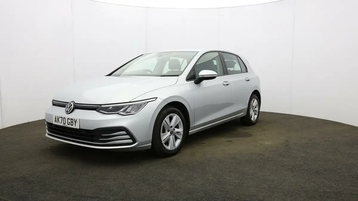 2020-volkswagen-golf-15-tsi-life-130ps-hatchback-big-29