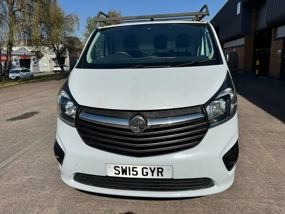 2015-vauxhall-vivaro-16cdti-2700-l1h1-90ps-panel-big-3
