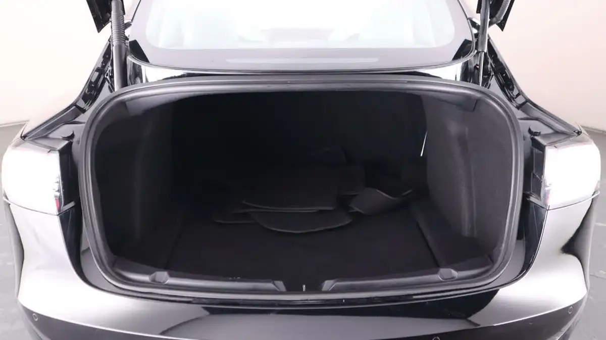 2021-tesla-model-3-e-long-range-4x4-big-17