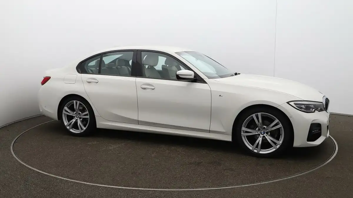 2020-bmw-3-series-20-318i-m-sport-saloon-4d-big-38