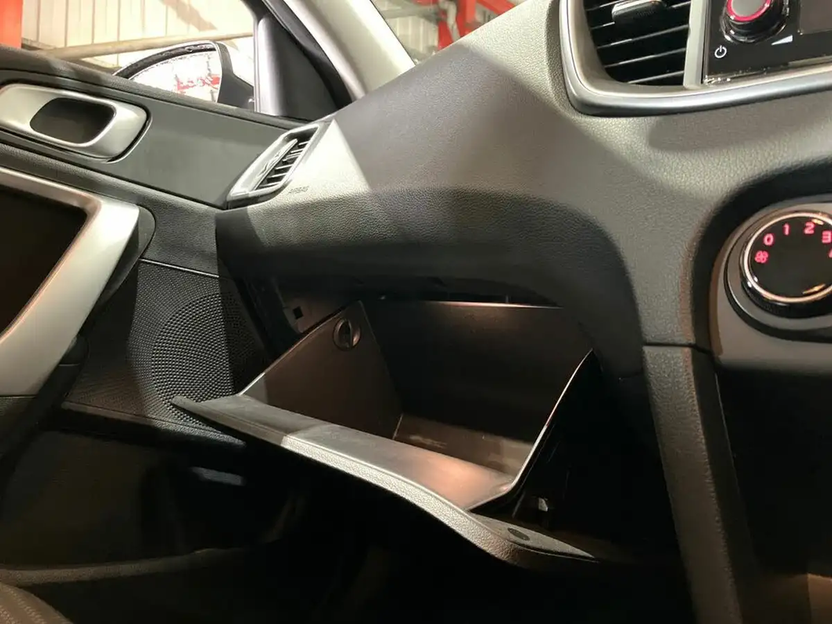 2022-kia-ceed-10-t-gdi-2-sportswagon-big-25