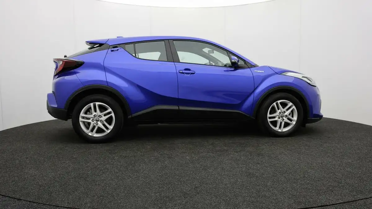 2022-toyota-c-hr-18-vvt-i-icon-big-32