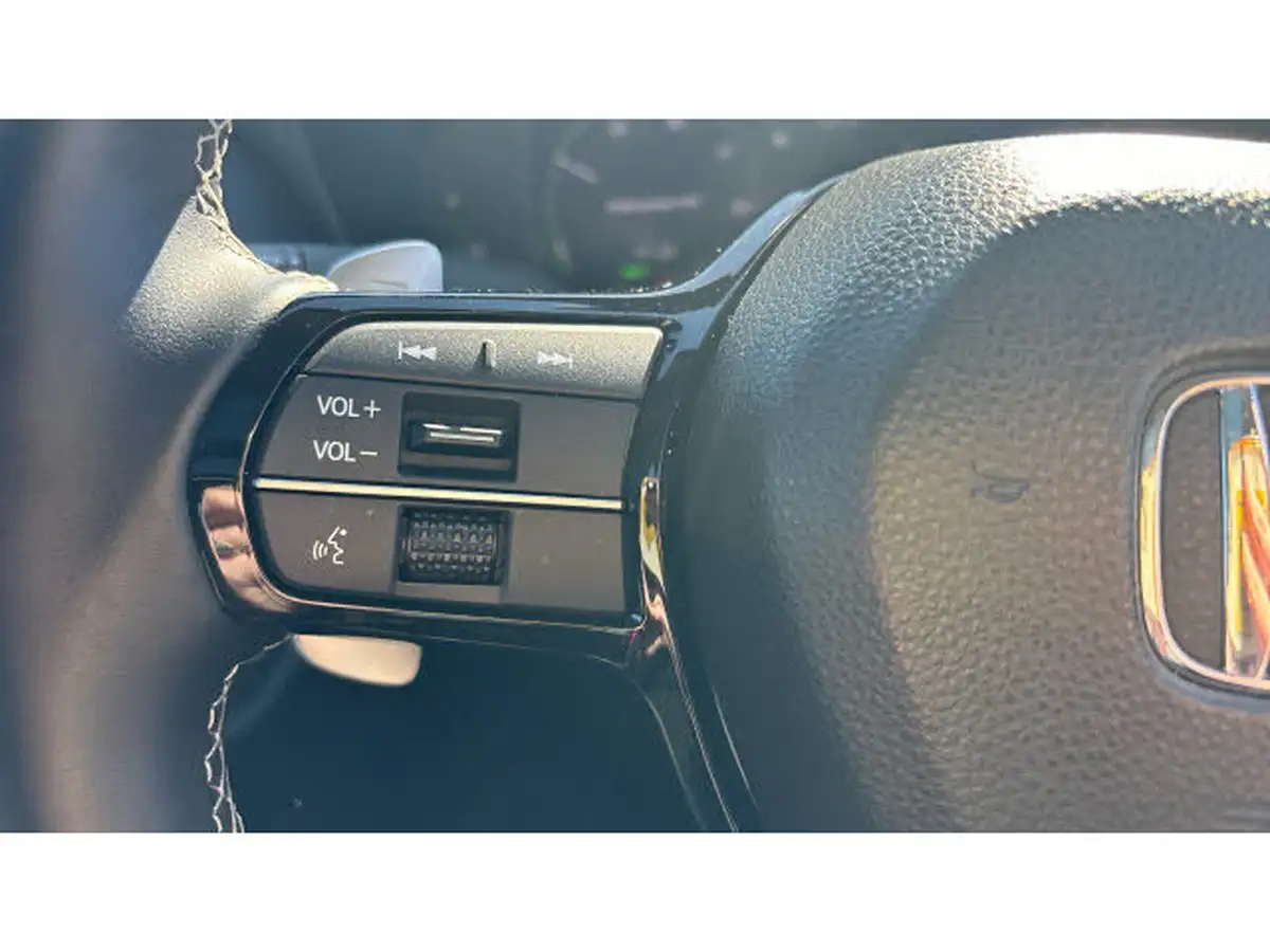 2023-honda-zr-v-20-i-mmd-advance-big-13