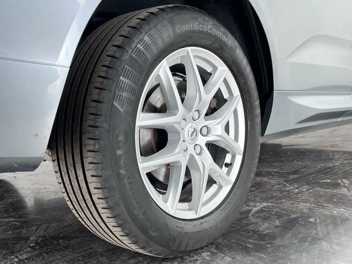 2019-volvo-xc60-20td-d4-momentum-geartronic-big-7