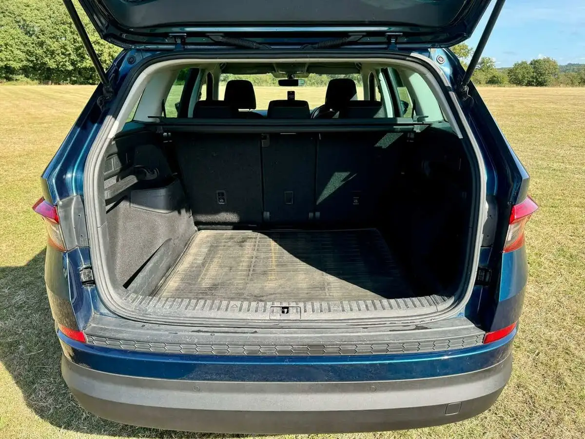 2017-skoda-kodiaq-14-tsi-se-150ps-4x4-5-seatsss-dsg-big-47