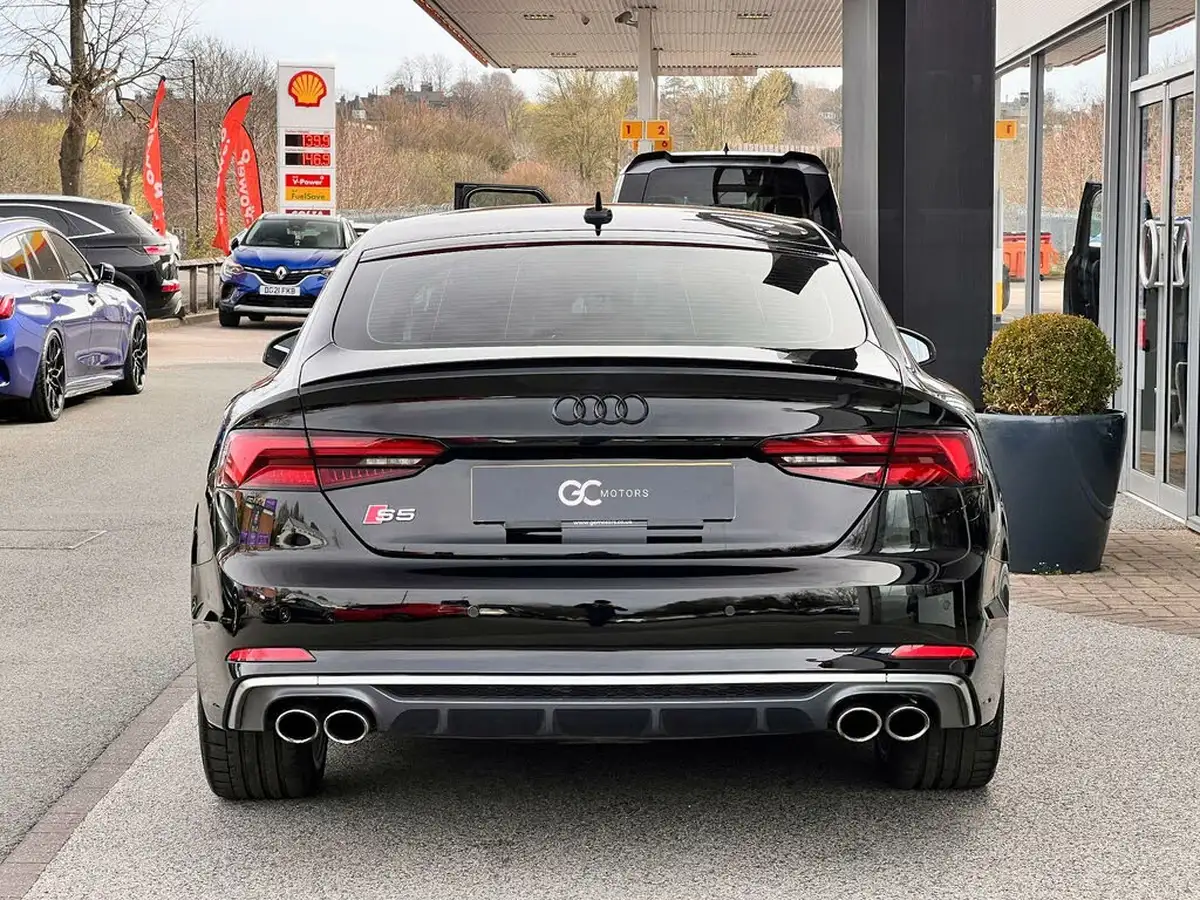 2018-audi-s5-30-tfsi-quattro-sportback-5d-big-5
