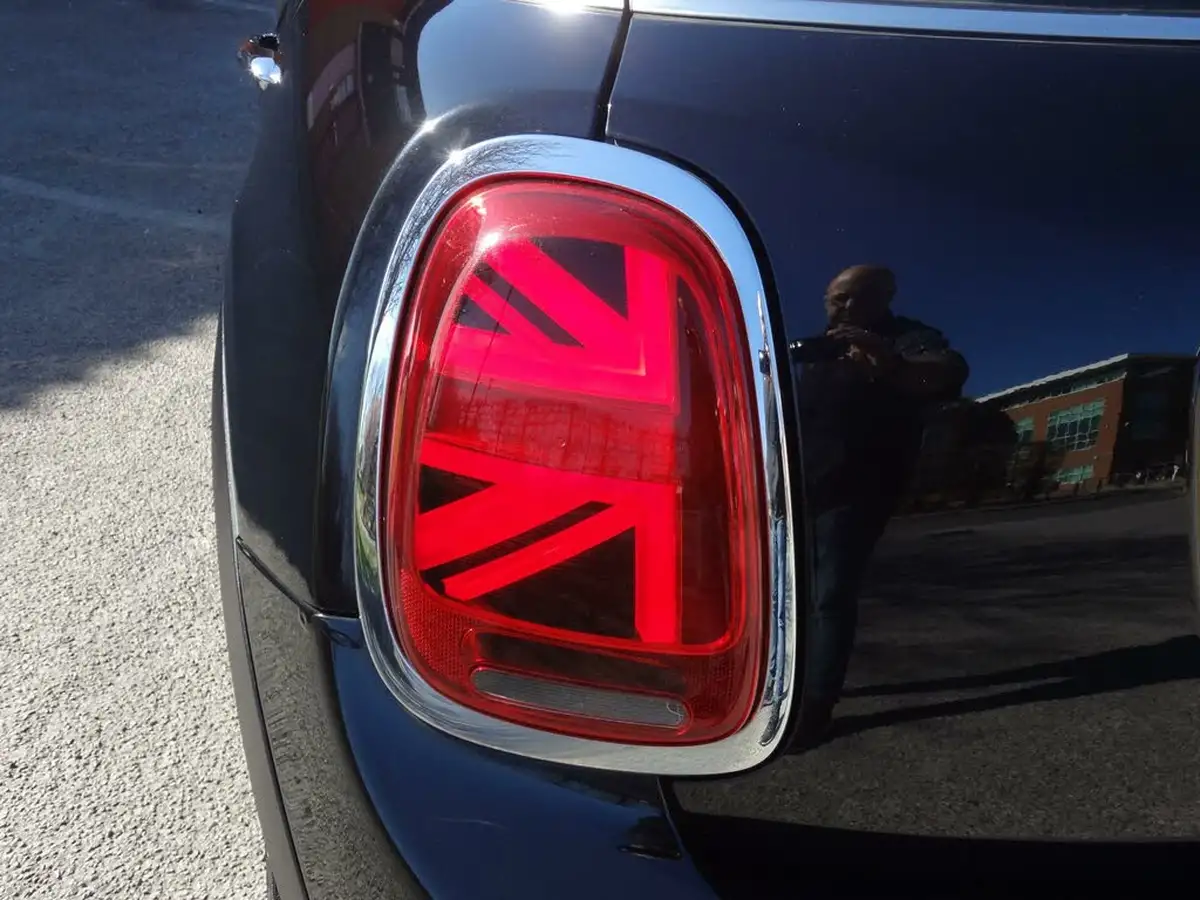 2018-mini-cooper-15td-cooper-d-series-ii-ss-hatchback-5d-big-9