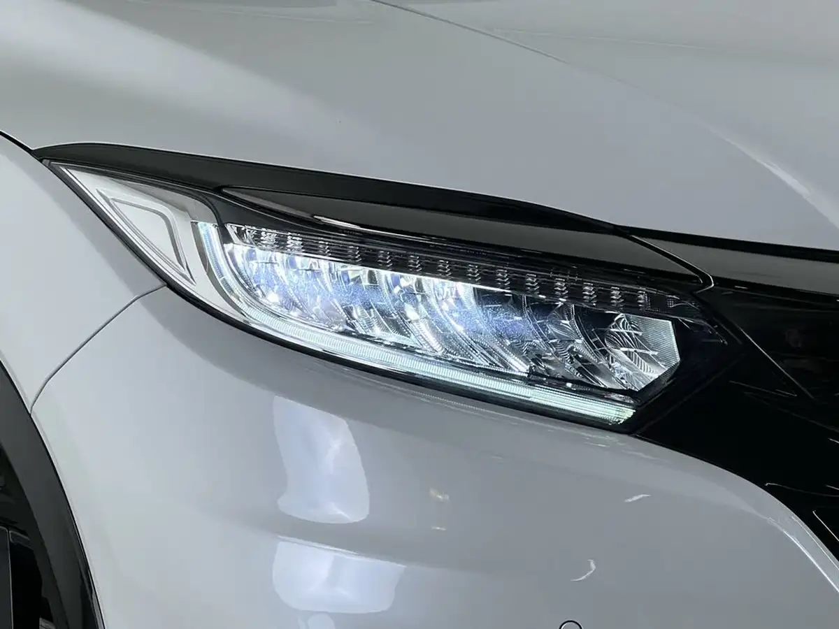 2020-honda-hr-v-15-i-vtec-sport-cvt-big-6