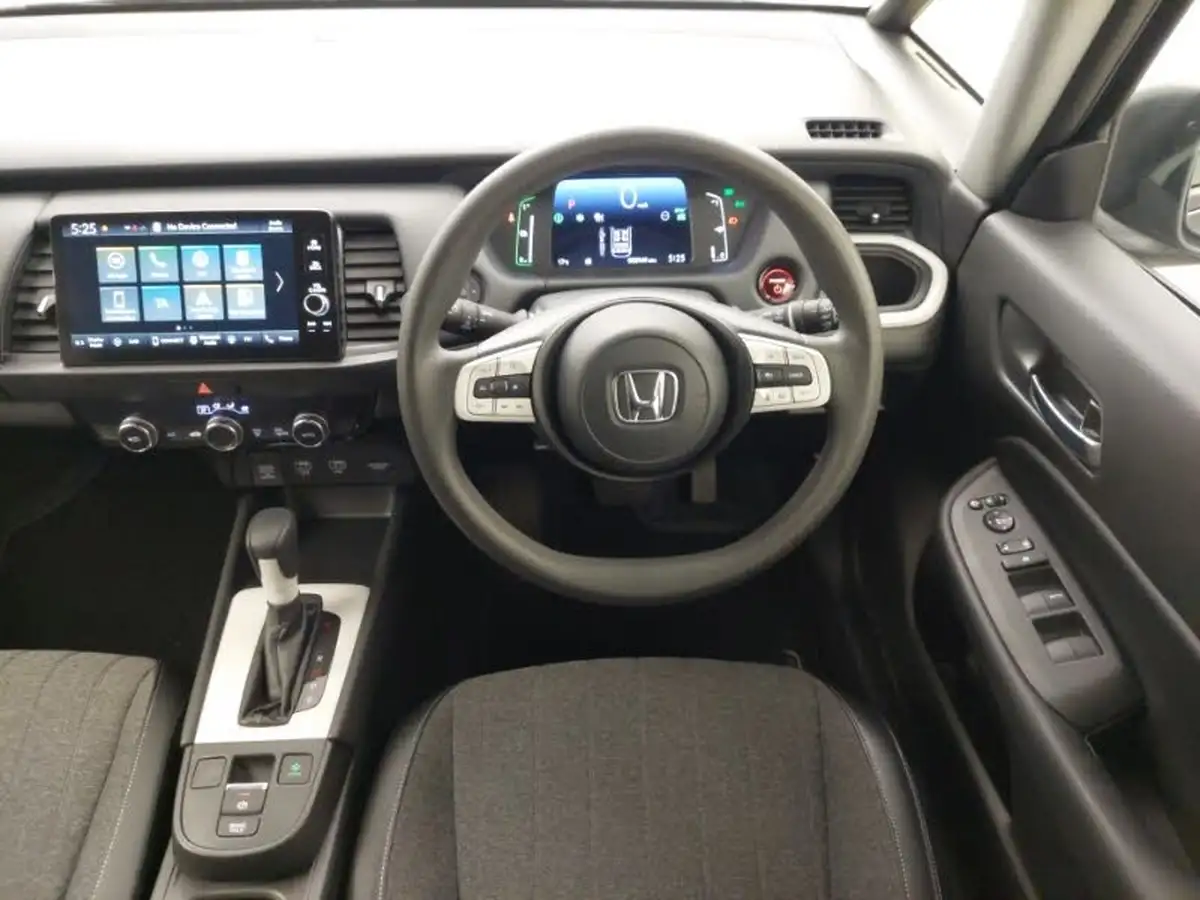 2021-honda-jazz-15-i-mmd-sr-109ps-big-6