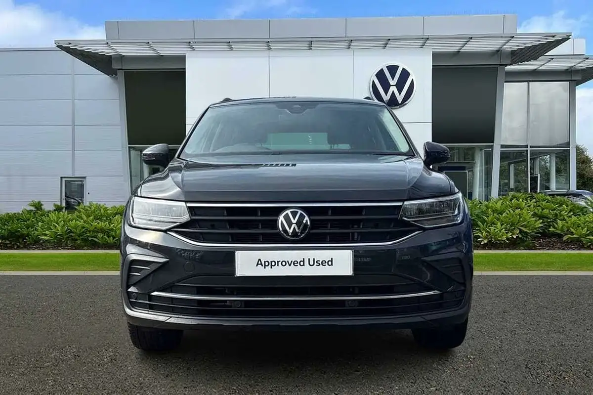 2022-volkswagen-tiguan-15-tsi-life-150ps-dsg-big-6