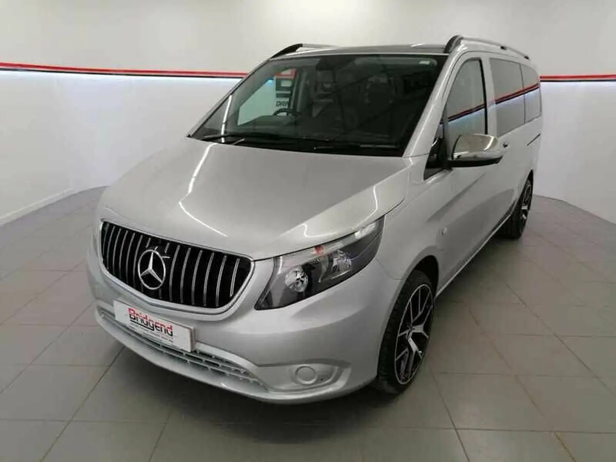 2020-mercedes-benz-vito-20cdi-114-tourer-select-l2-big-2