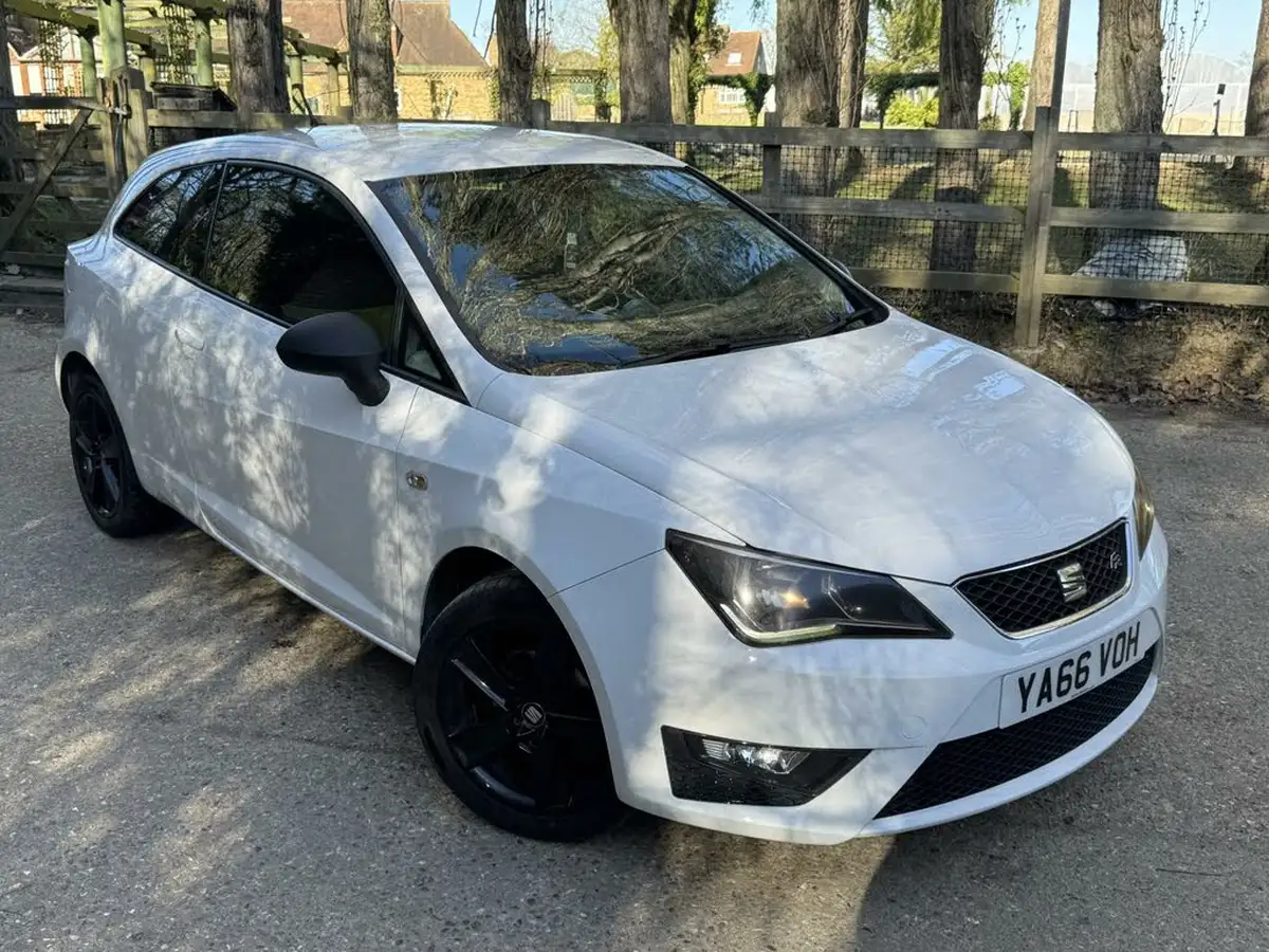 2017-seat-ibiza-12-tsi-fr-technology-90ps-sportcoupe-3d-big-6