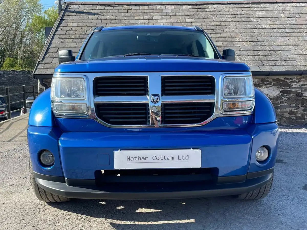 2009-dodge-nitro-28td-sxt-auto-big-9