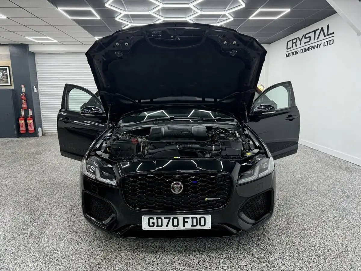 2020-jaguar-xf-20-d200-r-dynamic-se-rwd-saloon-4d-big-15