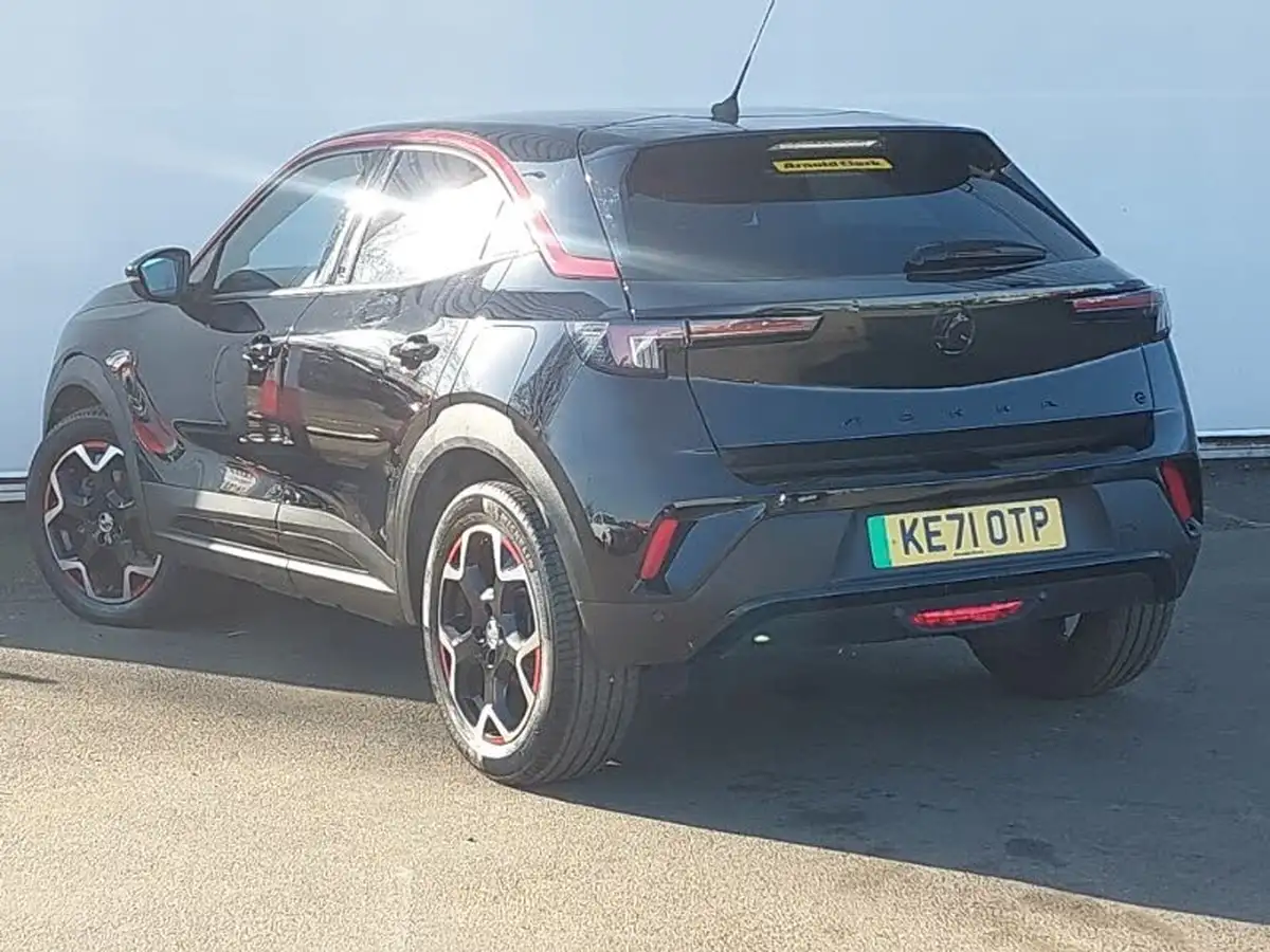 2021-vauxhall-mokka-e-sri-premium-big-1