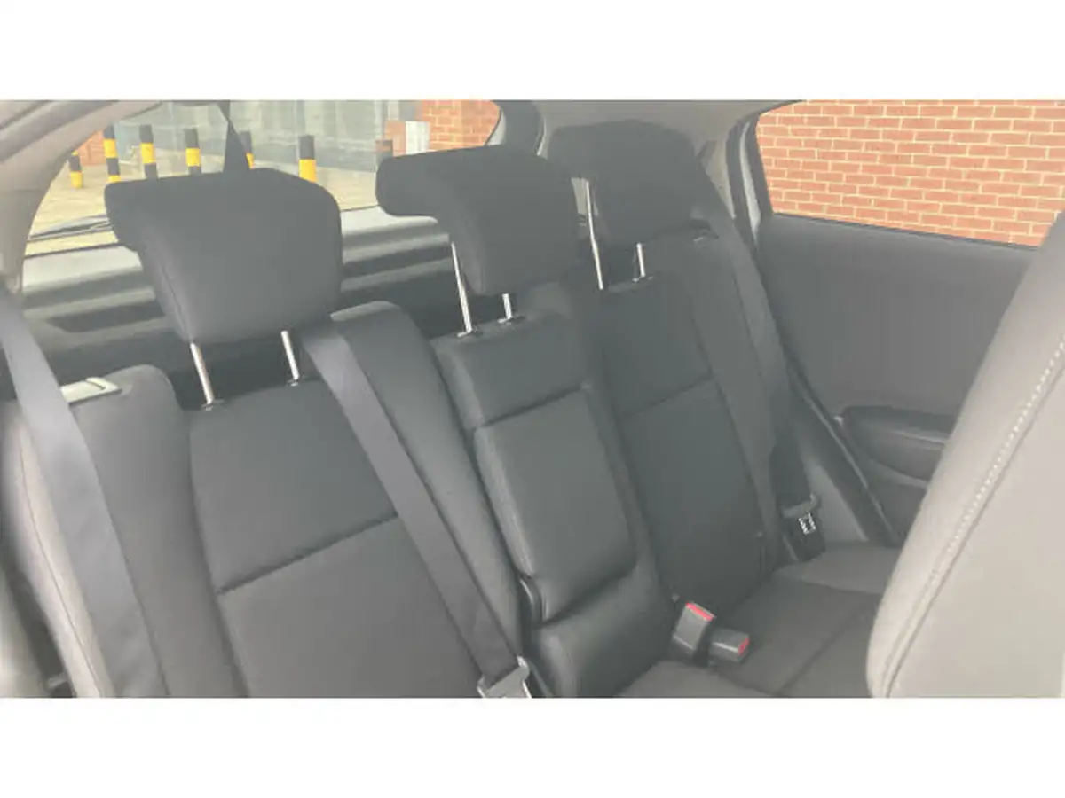 2019-honda-hr-v-15-i-vtec-se-big-7