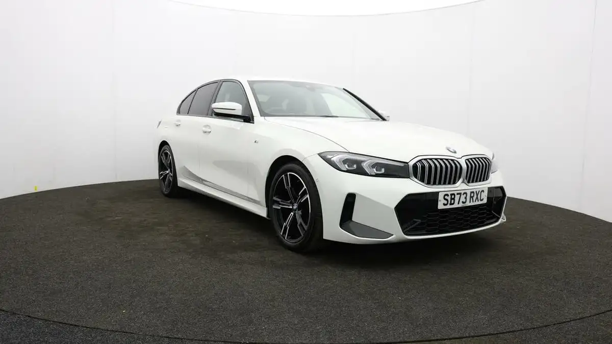 2023-bmw-3-series-20-320i-m-sport-saloon-4d-big-42