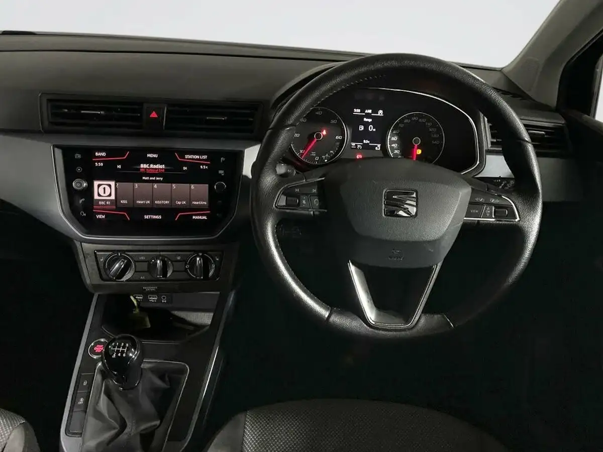 2019-seat-arona-16tdi-se-technology-lux-115ps-ss-big-12