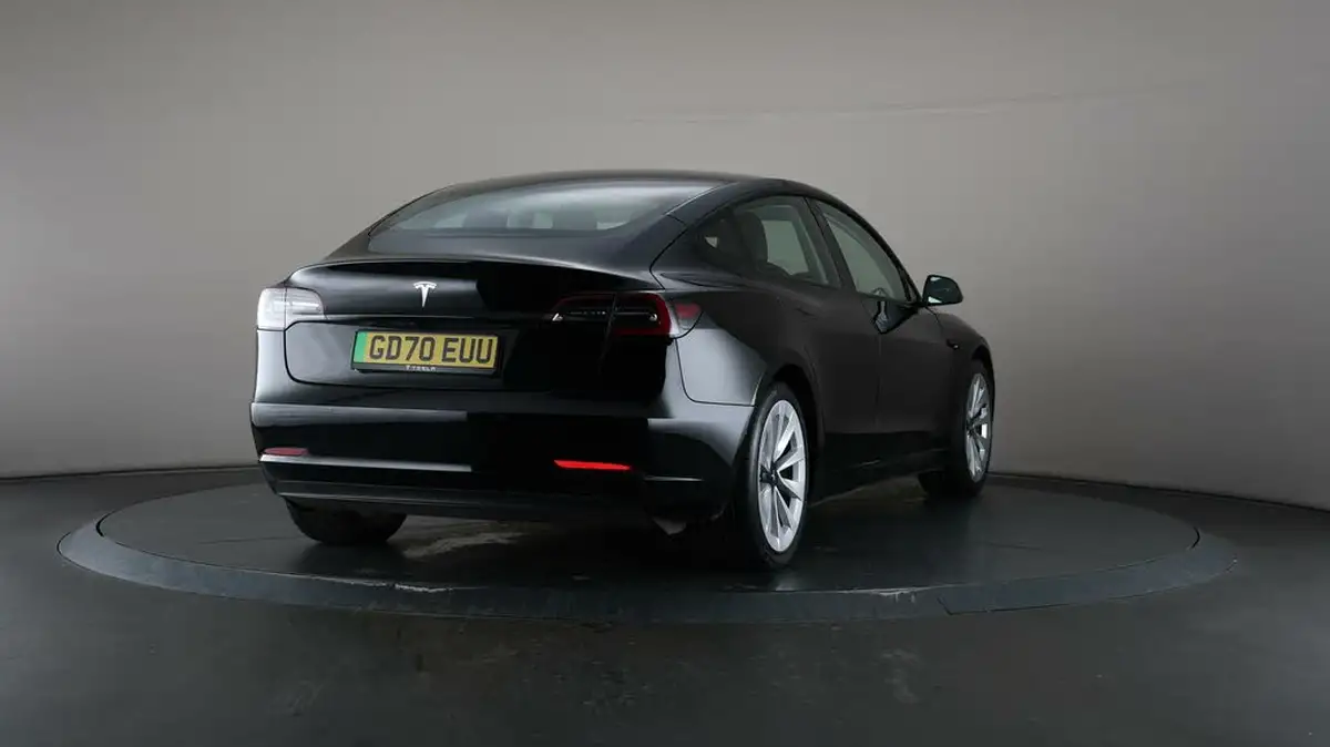 2020-tesla-model-3-e-standard-plus-big-62