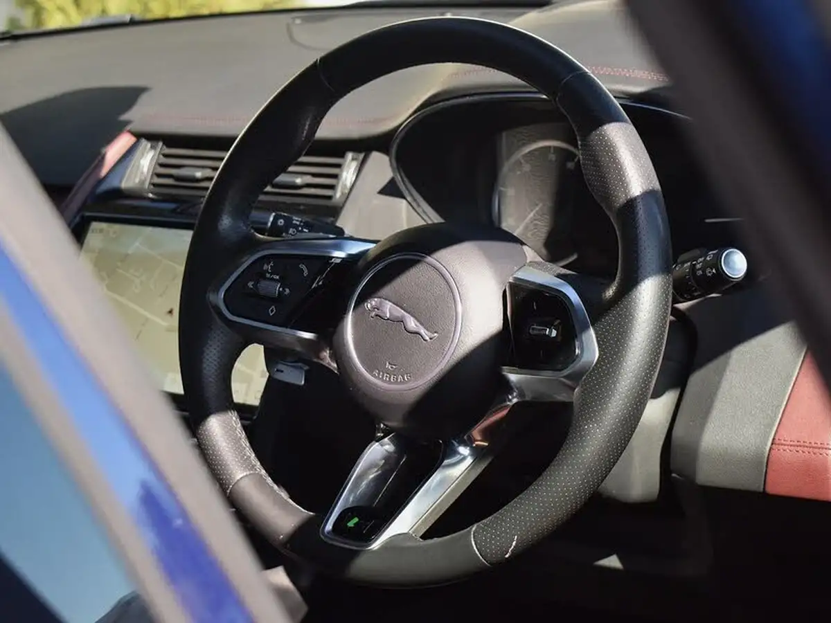 2022-jaguar-e-pace-20-d200-r-dynamic-black-big-9