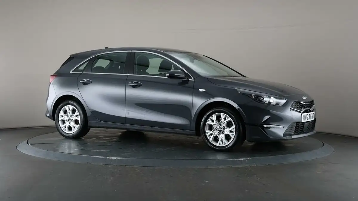 2023-kia-ceed-15-t-gdi-2-158bhp-non-adap-hatchback-big-47