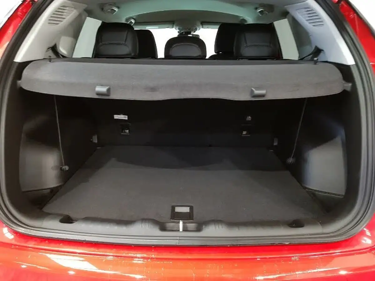 2025-jeep-compass-15-altitude-big-7