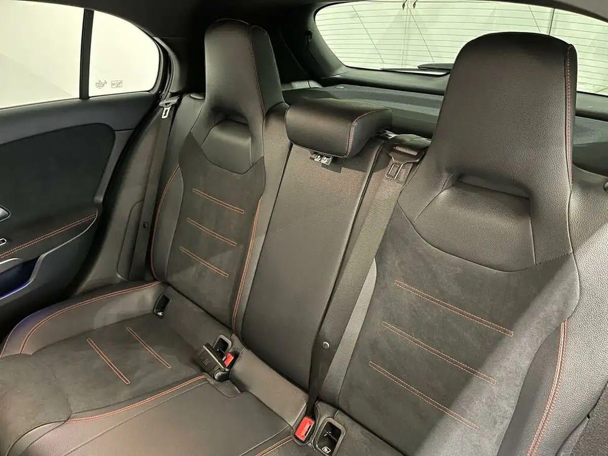 2023-mercedes-benz-a-class-13-a200-amg-line-executive-hatchback-5d-big-39