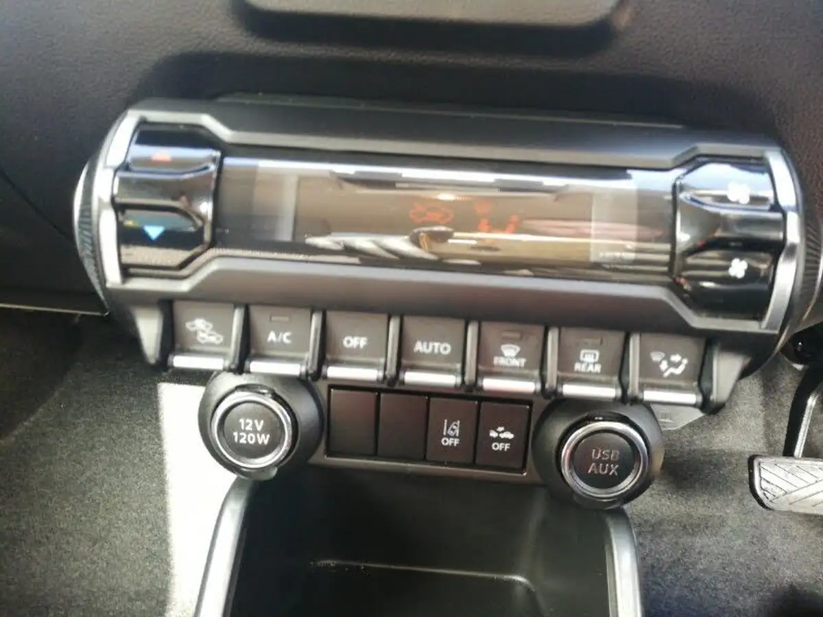 2022-suzuki-ignis-12-dualjet-sz5-cvt-big-17