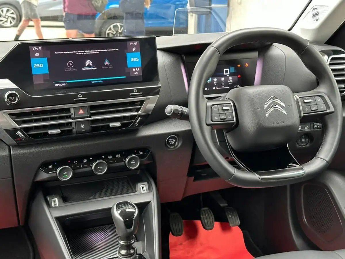 2022-citroen-c4-15bluehdi-c-series-edition-110ps-big-50