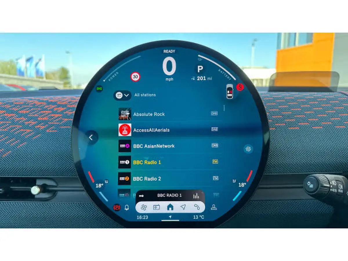2024-mini-mini-aceman-e-cooper-se-exclusive-level-3-big-35