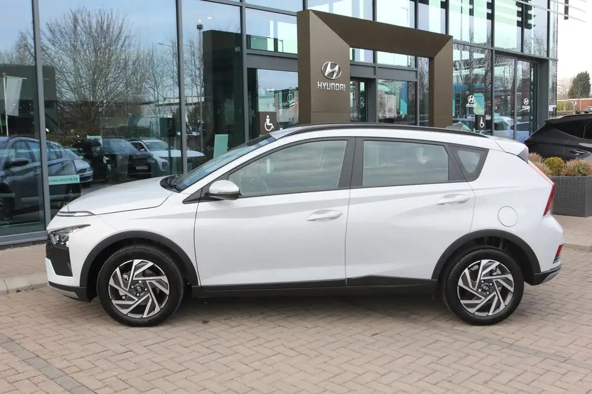 2024-hyundai-bayon-10-t-gdi-advance-big-4