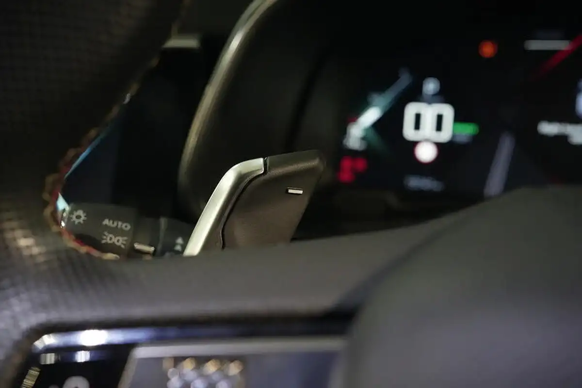 2021-ds-ds-7-crossback-e-tense-performance-line-225ps-big-29