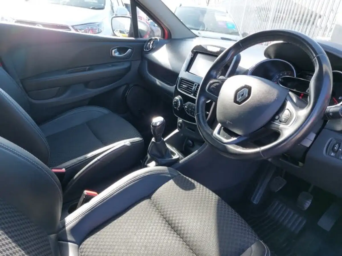2018-renault-clio-09-tce-gt-line-big-10