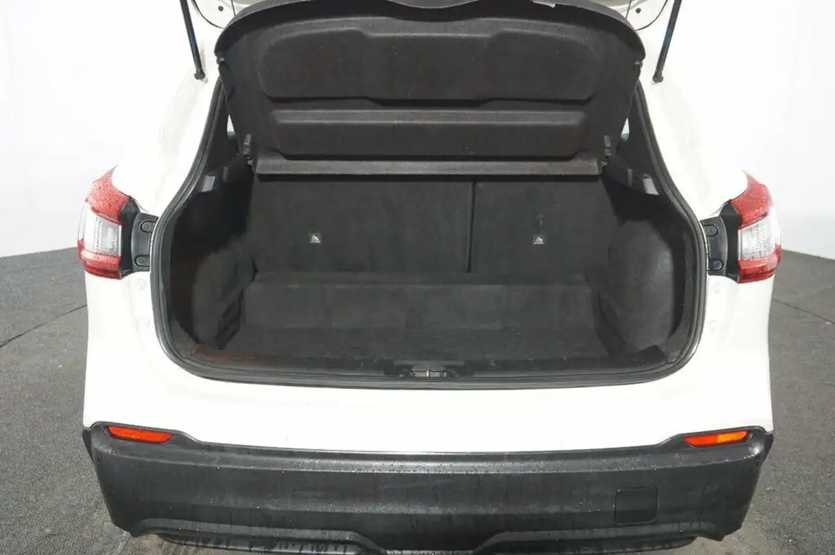 2021-nissan-qashqai-13-dig-t-acenta-premium-140ps-big-19