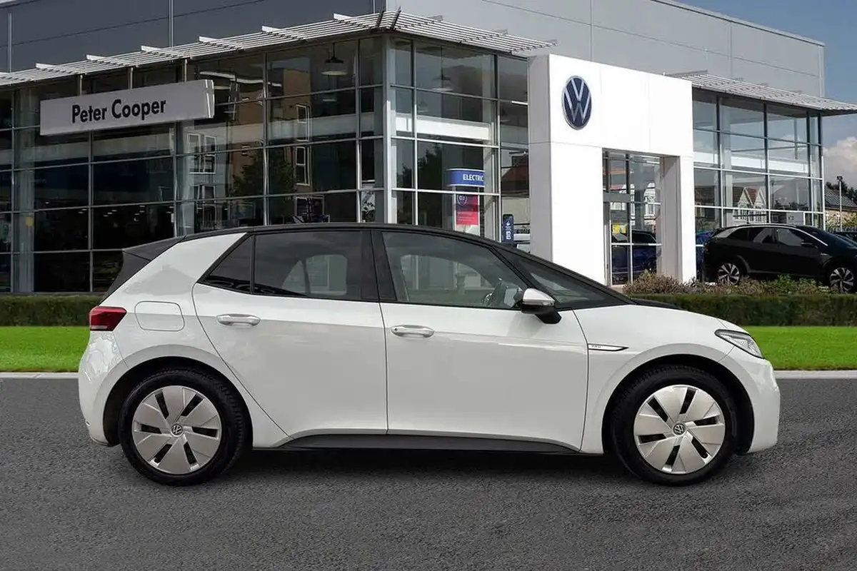 2020-volkswagen-id3-e-business-big-34