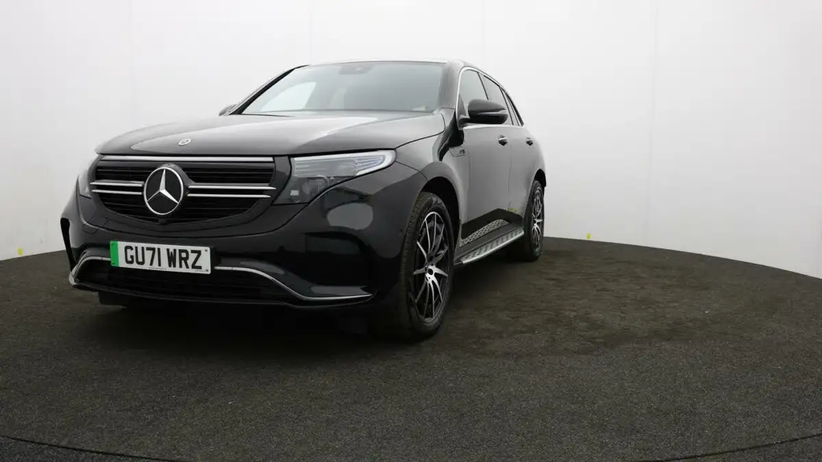 2021-mercedes-benz-eqc-e-eqc-400-amg-line-big-50