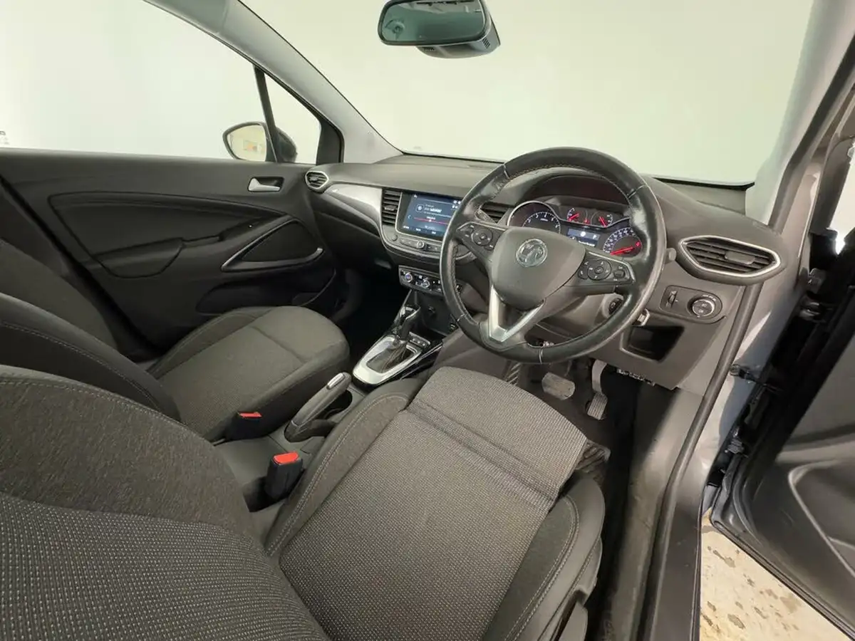 2021-vauxhall-crossland-12-elite-nav-130ps-auto-big-24