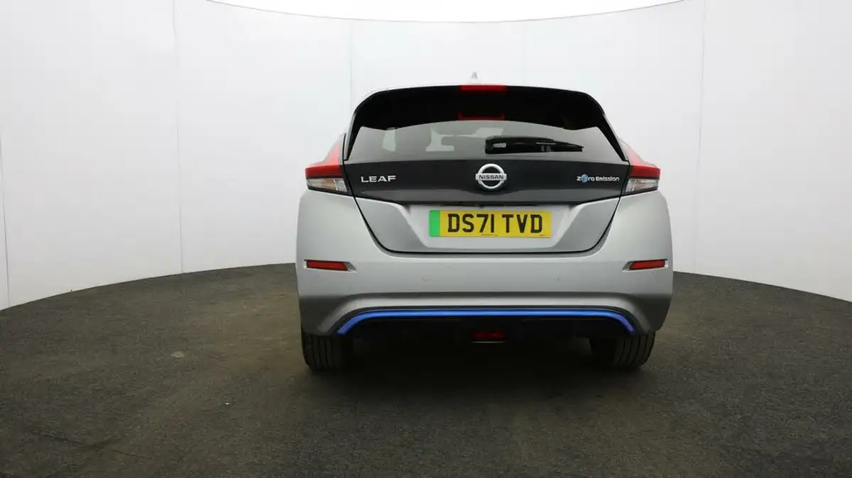 2022-nissan-leaf-e-n-connecta-big-5
