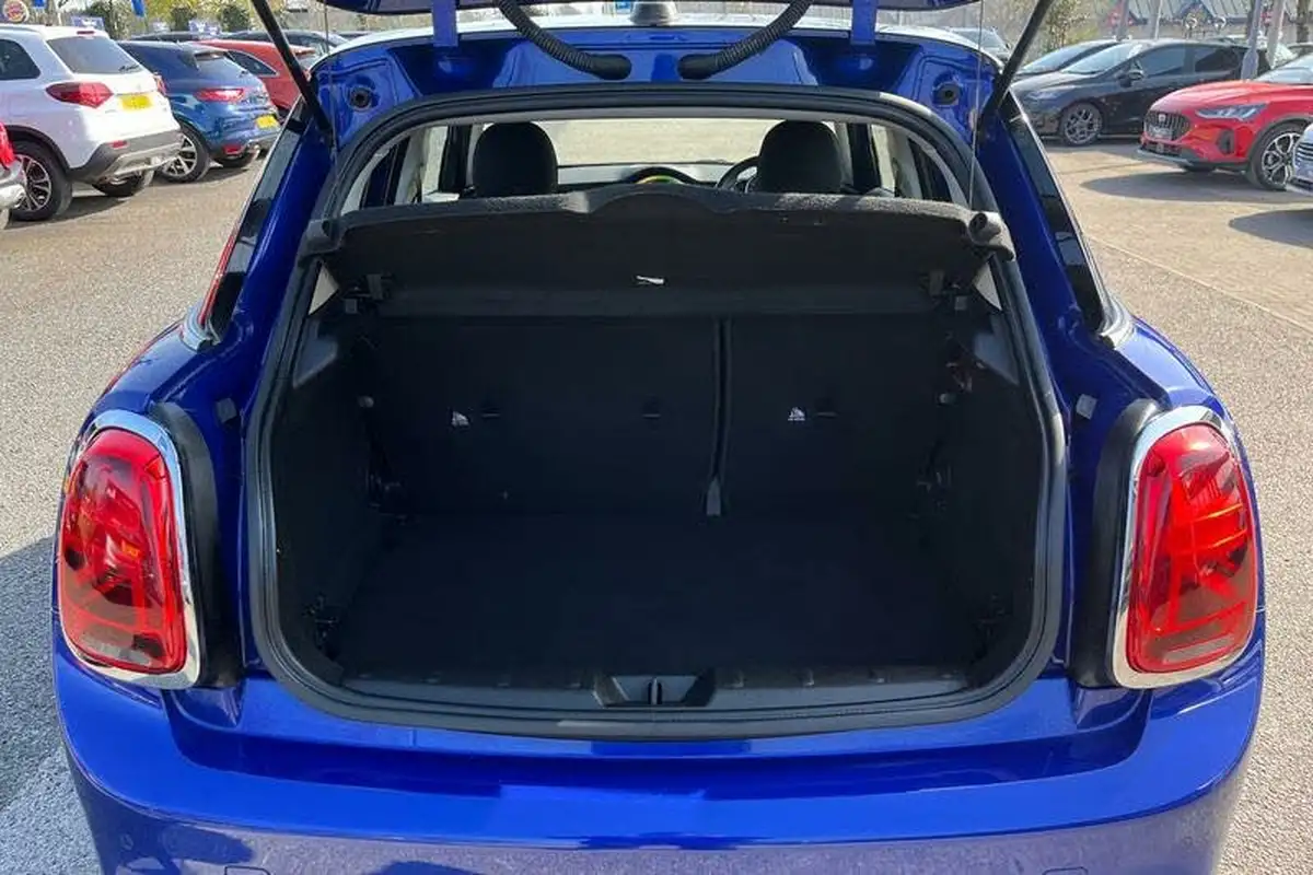 2019-mini-cooper-20-cooper-s-classic-189bhp-hatchback-5d-big-20
