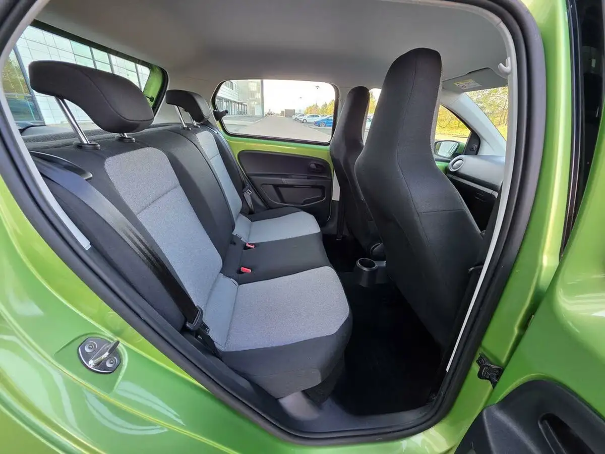 2015-skoda-citigo-10-se-5d-big-18