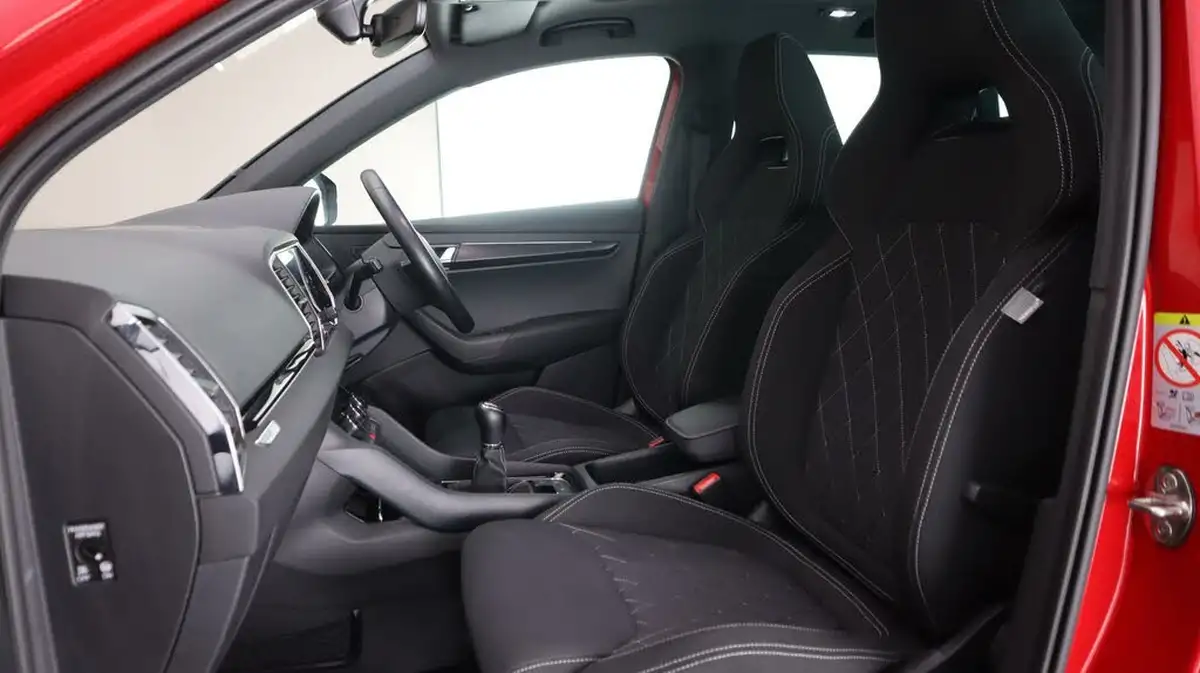 2018-skoda-karoq-20tdi-sportline-150ps-big-13